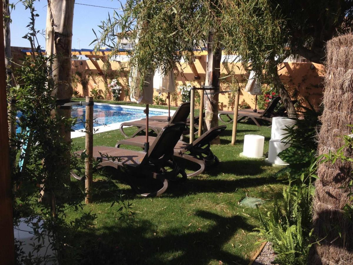 Casa Con Jardin Privado Y Piscina Compartida Villa Cádiz Exterior photo